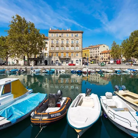 Apartamento Mucho Mas