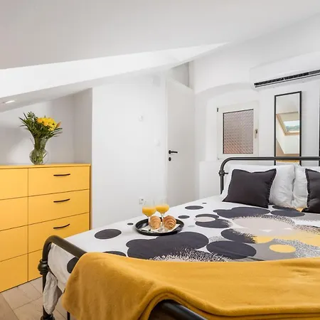 Apartment Mucho Mas Rijeka
